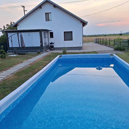 Branjin VrhKuca Za Odmor Domus Alba别墅 外观 照片